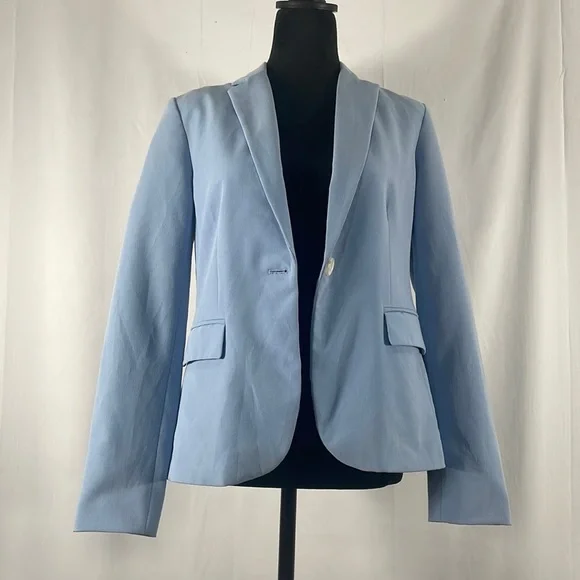 Light Blue Blazer, one button closure, size Medium,fitted - Picture 1 of 10